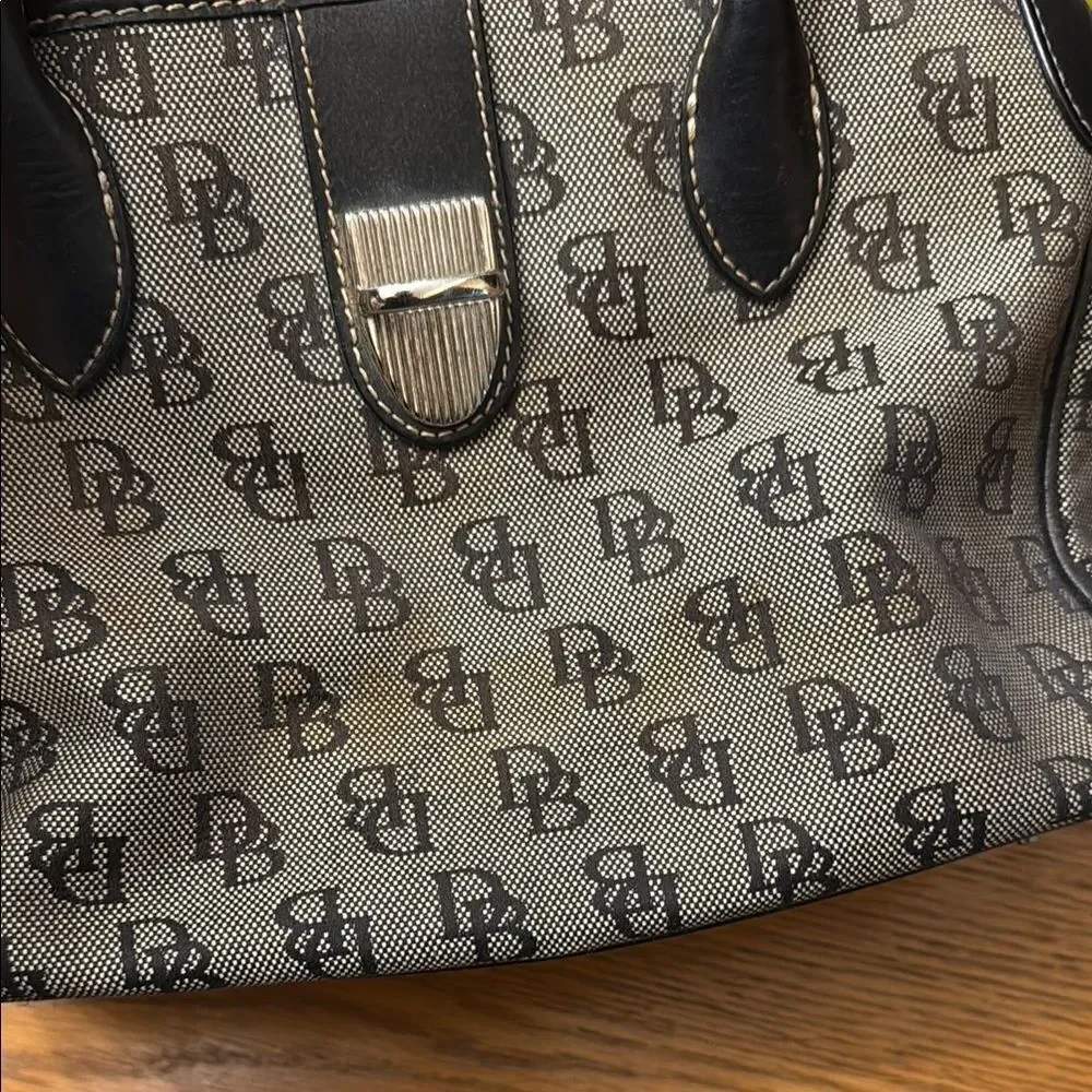 Dooney & Bourke handbag